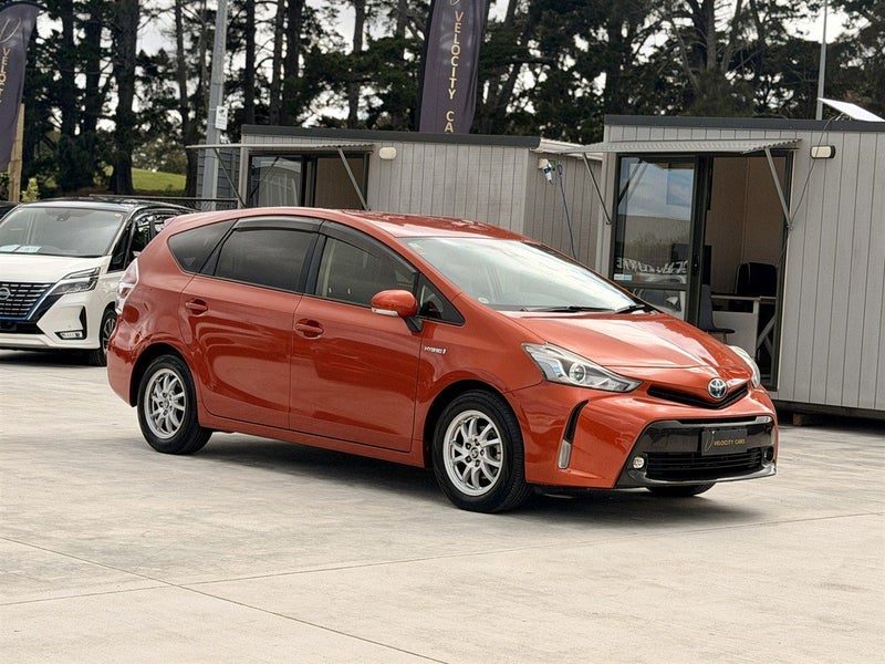2015 Toyota Prius Alpha
