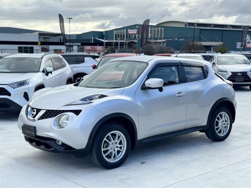 2015 Nissan Juke 15RX VERY LOW KM'S, photo 3