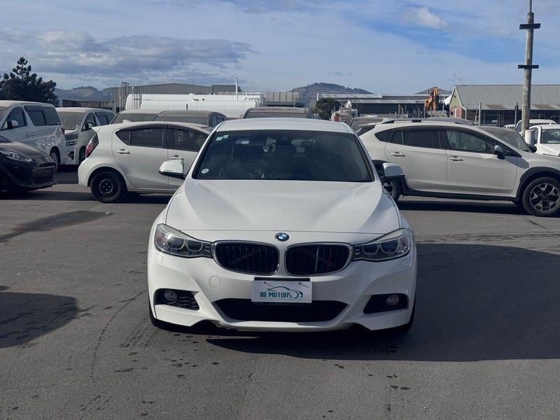 2015 BMW 320i GT M SPORT, photo 2
