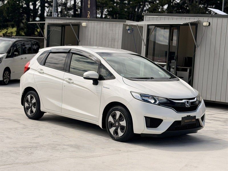 2016 Honda Fit HYBRID F PACKAGE