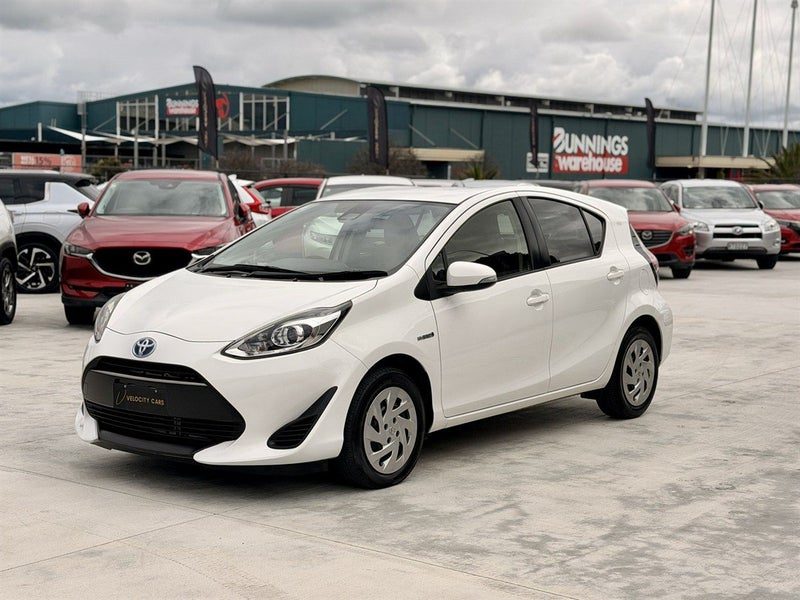 2019 Toyota Aqua G, photo 3