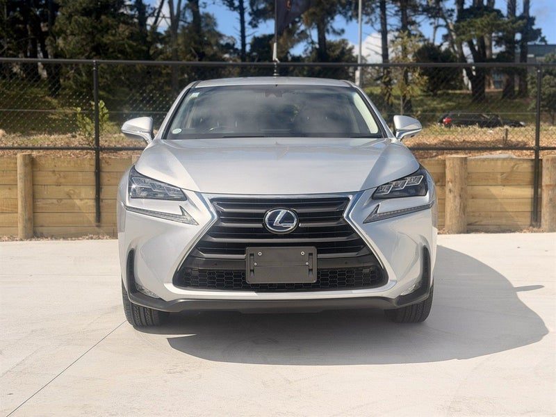 2015 Lexus NX 300h Hybrid, photo 2