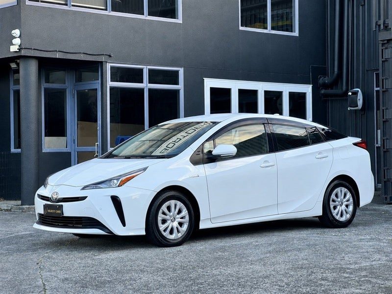 2021 Toyota Prius S, photo 3
