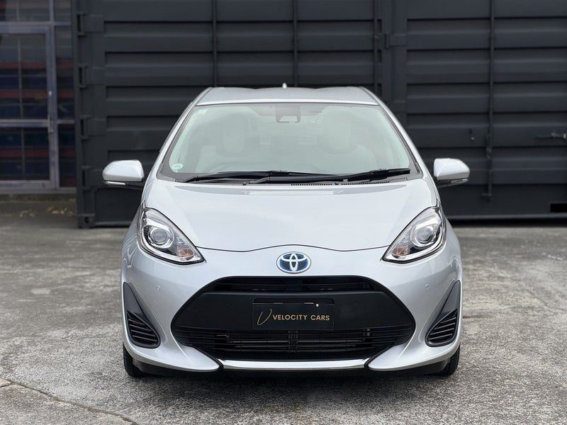 2021 Toyota Aqua S, photo 2