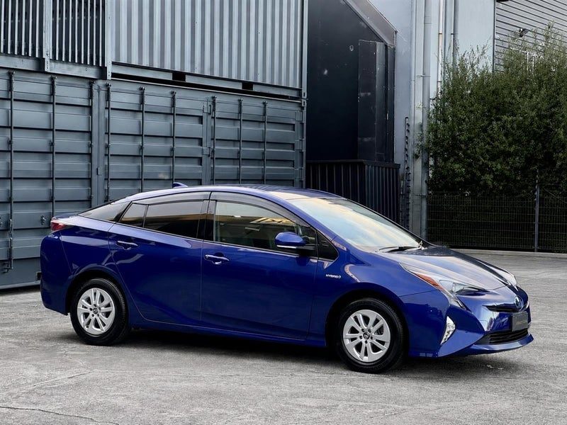 2016 Toyota Prius S