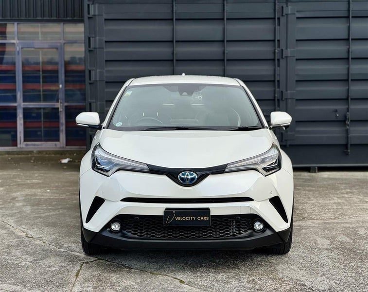 2019 Toyota C-HR HYBRID G NERO EDITION, photo 2