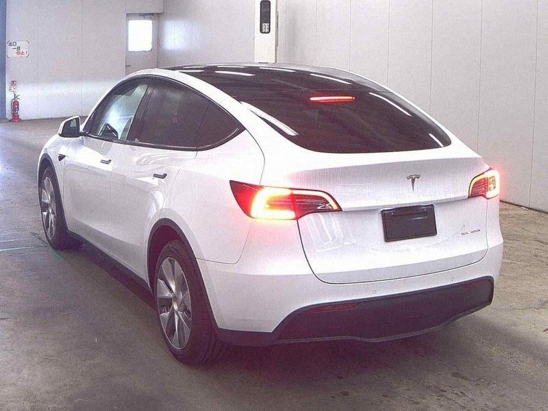2023 Tesla Model Y Long Range Dual Motor AWD, photo 2