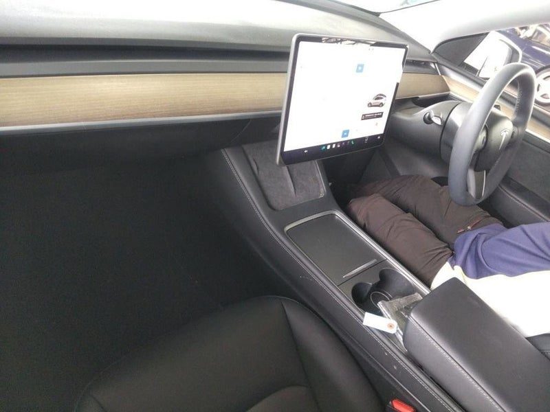 2023 Tesla Model Y Long Range Dual Motor AWD, photo 3