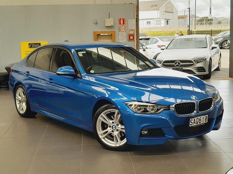 2016 BMW 330e M-Sport Plug In Hybrid, photo 2