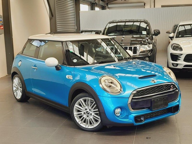 2018 MINI Cooper
