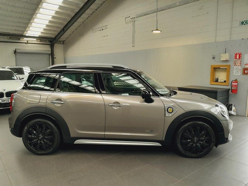 2018 MINI Countryman Cooper SE All4 Phev 4WD, photo 3