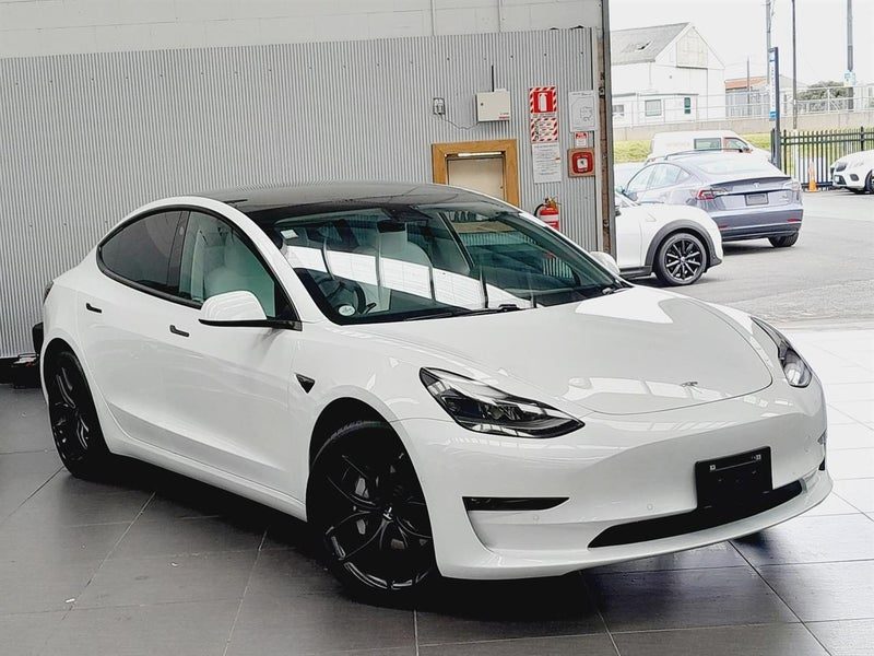 2022 Tesla Model 3 Long Range Dual Motor AWD, photo 2