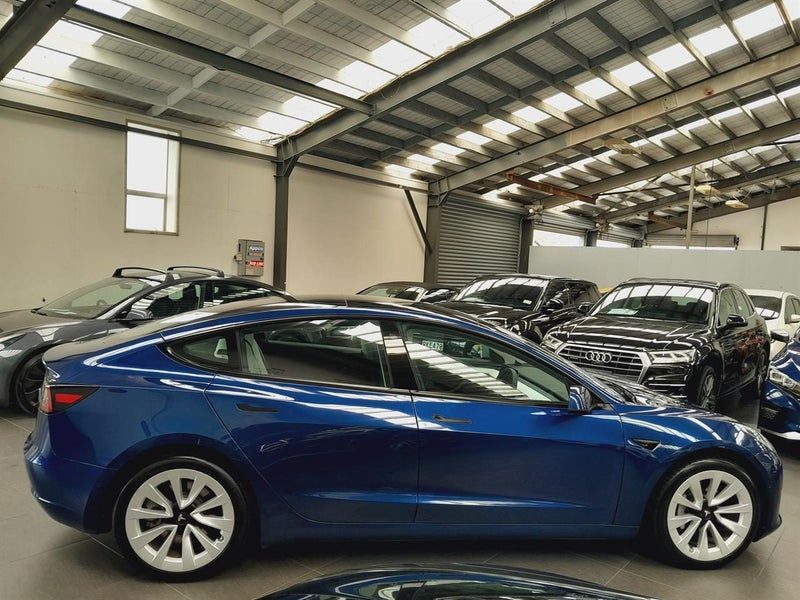 2021 Tesla Model 3 Long Range Dual Motor AWD, photo 3