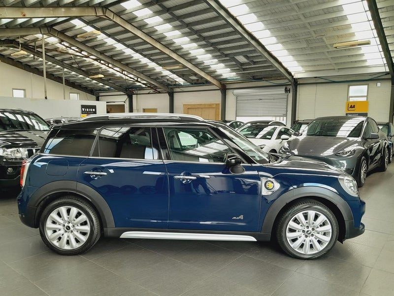 2017 MINI Countryman Cooper S SE All4 Phev, photo 3