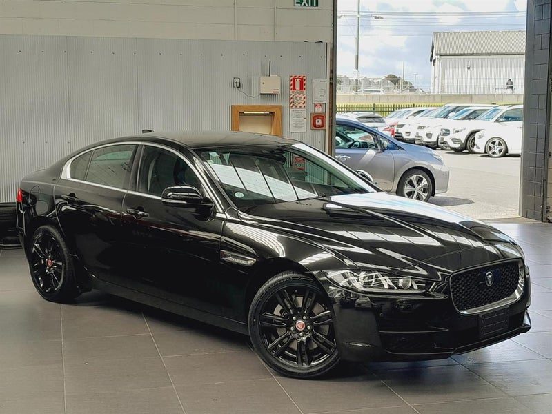 2017 Jaguar XE 20t Prestige Edition