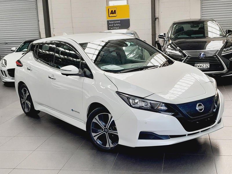 2022 Nissan Leaf 40Kw X V Selection, photo 2