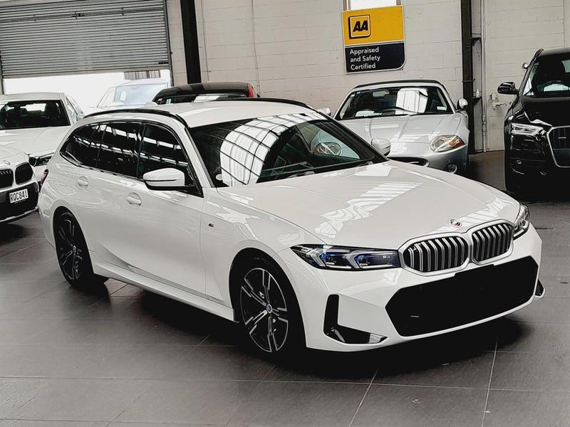 2022 BMW 320i Touring M Sports -New Shape