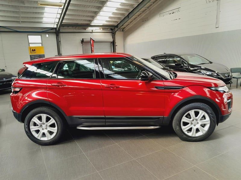 2016 Land Rover Range Rover Evoque SE, photo 3