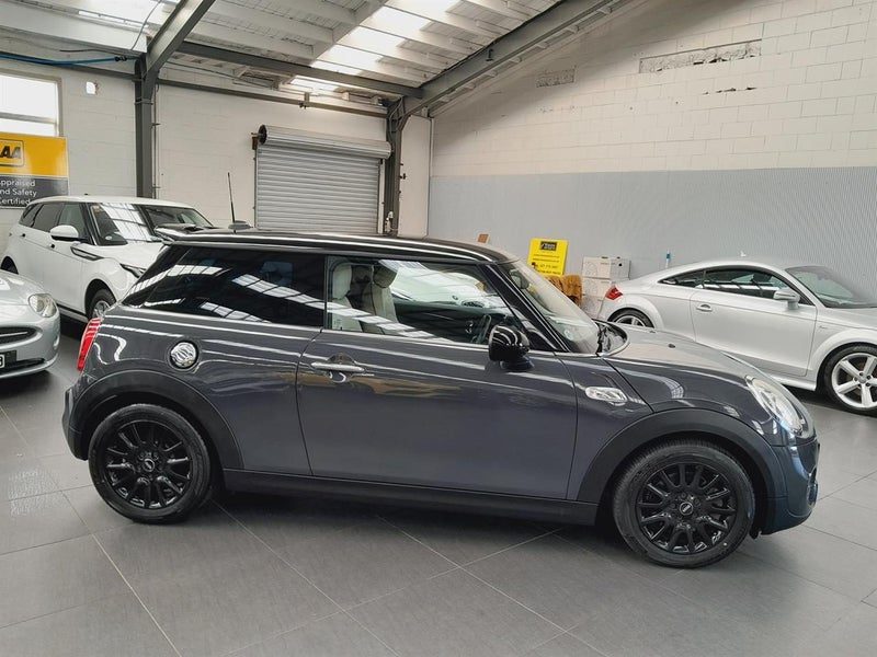 2016 MINI Cooper S Turbo - New Shape, photo 3