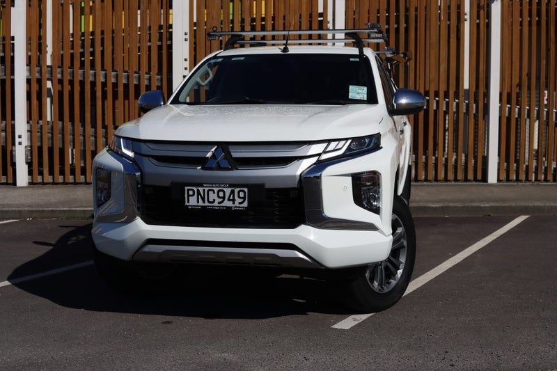 2023 Mitsubishi Triton GLXR