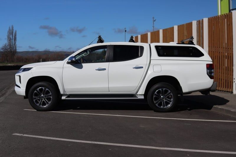 2023 Mitsubishi Triton GLXR, photo 3