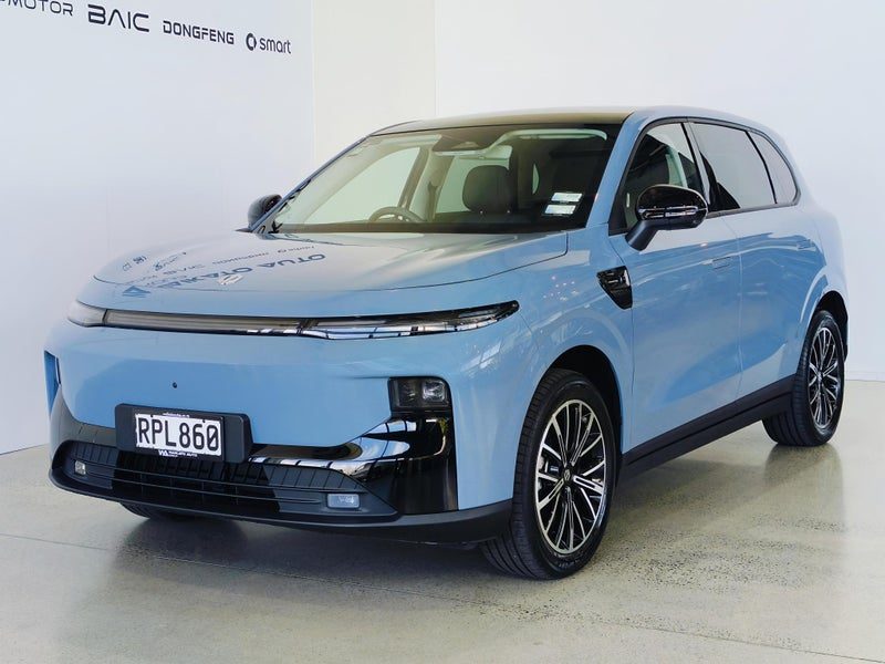 2026 Leapmotor B10 DESIGN 67KWH/EV/AT, photo 2