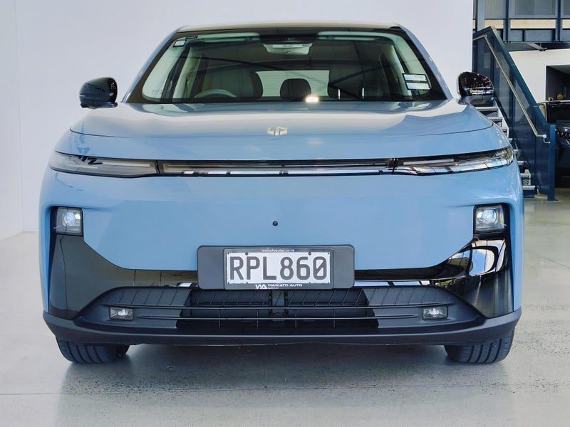 2026 Leapmotor B10 DESIGN 67KWH/EV/AT, photo 3