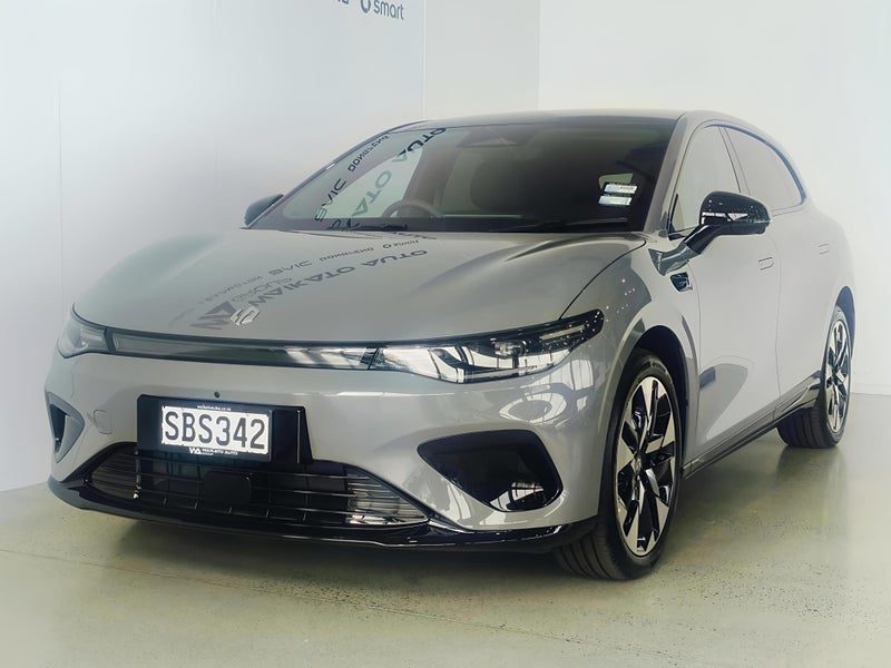 2026 Leapmotor B05 Design, photo 2