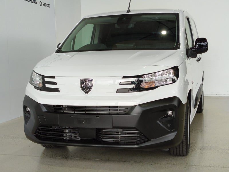 2026 Peugeot Partner SWB Petrol FI 1.2PT, photo 2