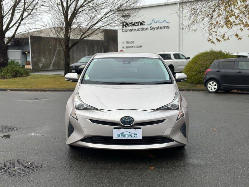 2016 Toyota Prius S, photo 2