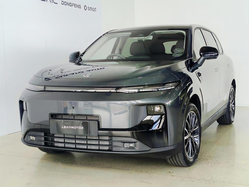 2026 Leapmotor B10 DESIGN REEV, photo 2