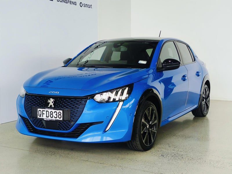 2023 Peugeot 208 GT ELECTRIC, photo 2