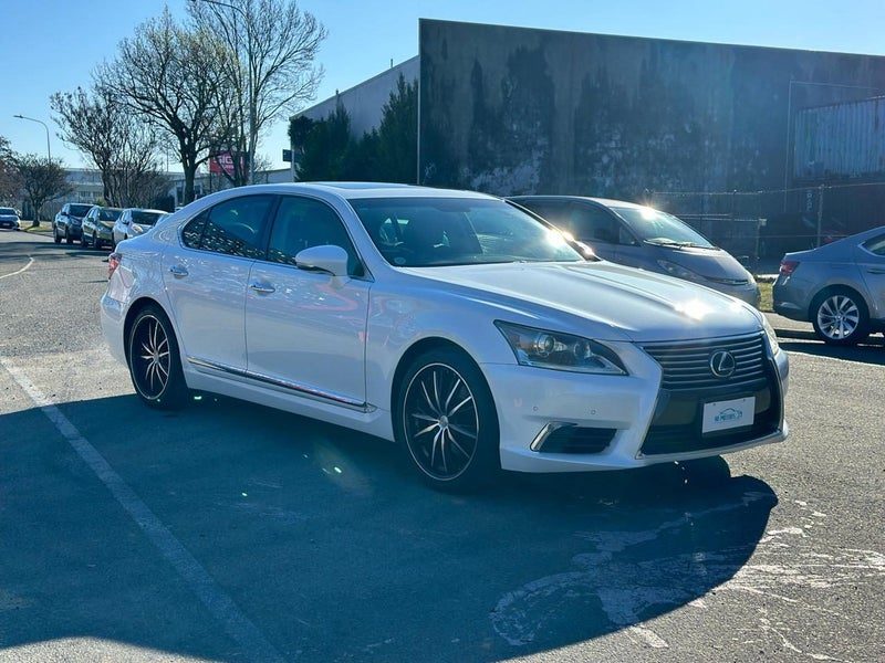 2014 Lexus LS 460 4.6L V8, photo 3