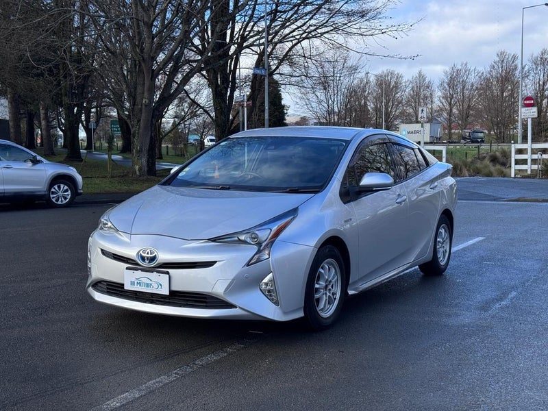 2016 Toyota Prius S, main photo
