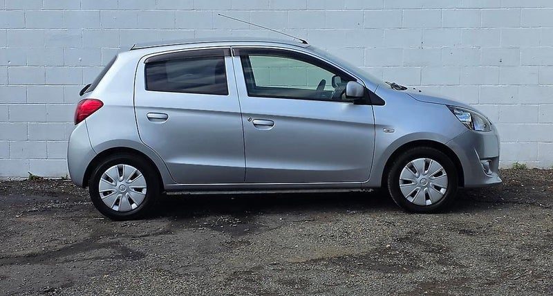 2014 Mitsubishi Mirage S, photo 2
