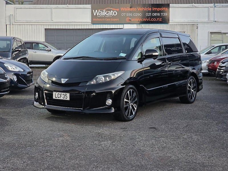 2012 Toyota Estima Aeras, photo 3