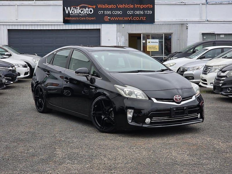 2013 Toyota Prius S