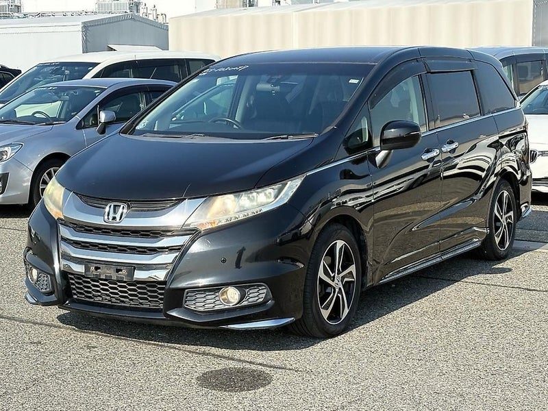 2014 Honda Odyssey Absolute, photo 3