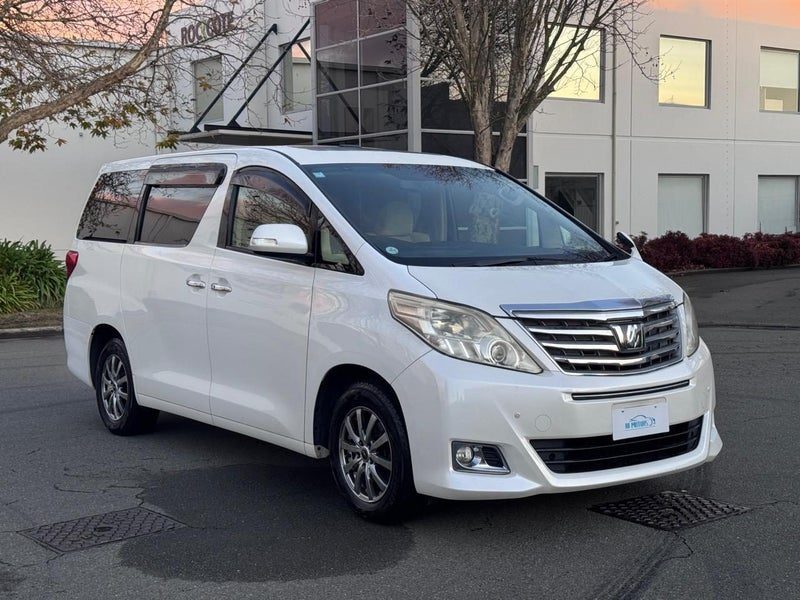 2012 Toyota Alphard 3.5G 7 Seater, photo 3