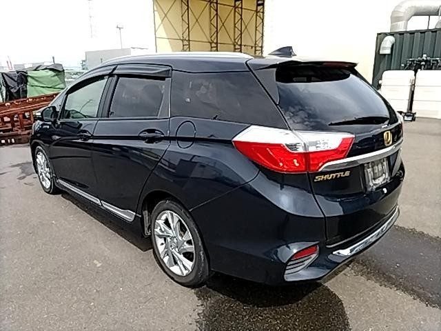 2015 Honda Shuttle Z, photo 3