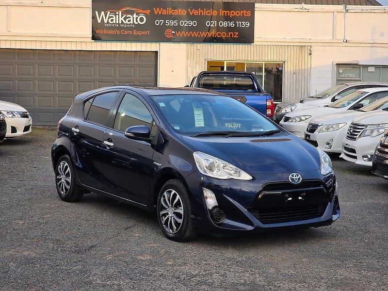 2017 Toyota Aqua S Style Black Push Start
