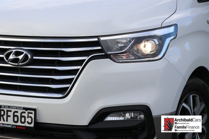 2021 Hyundai iMax 2.5 CRDI AUTO, photo 2