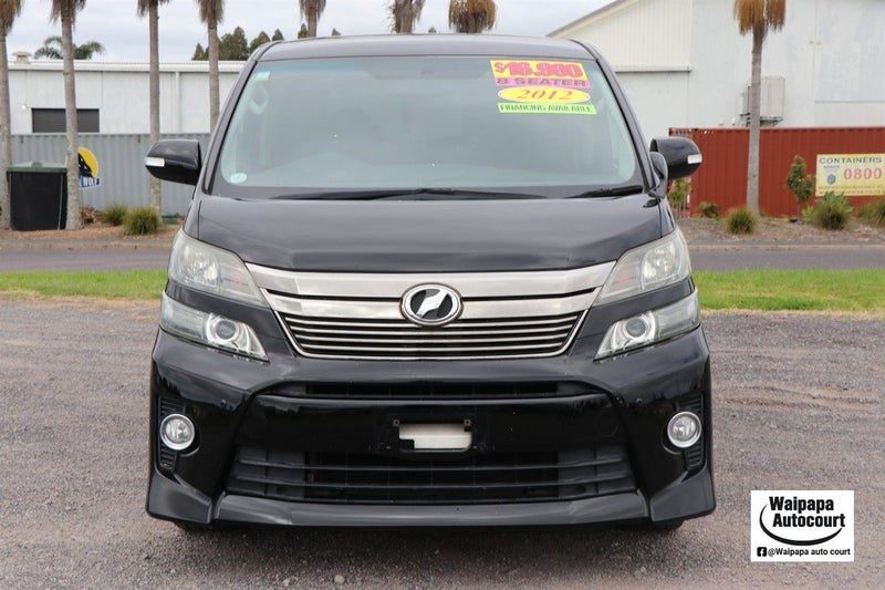 2012 Toyota Vellfire, photo 2