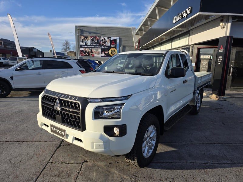 2026 Mitsubishi Triton GLX, photo 3