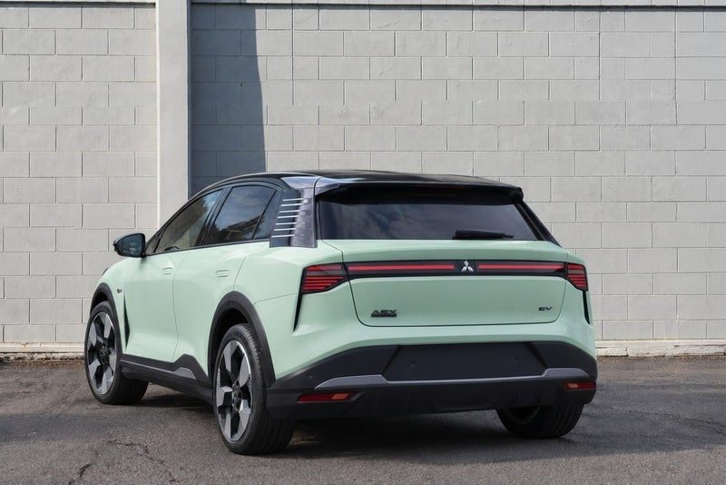2027 Mitsubishi ASX VR-e GSR 4WD, photo 2