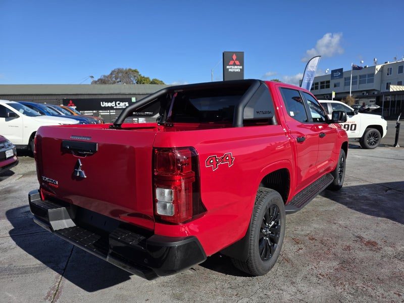 2026 Mitsubishi Triton GLX Sport 4x4 Auto, photo 2