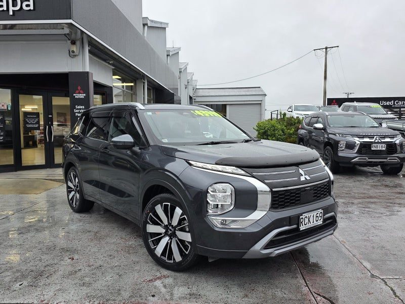 2025 Mitsubishi Outlander VRX 4WD 2.5P