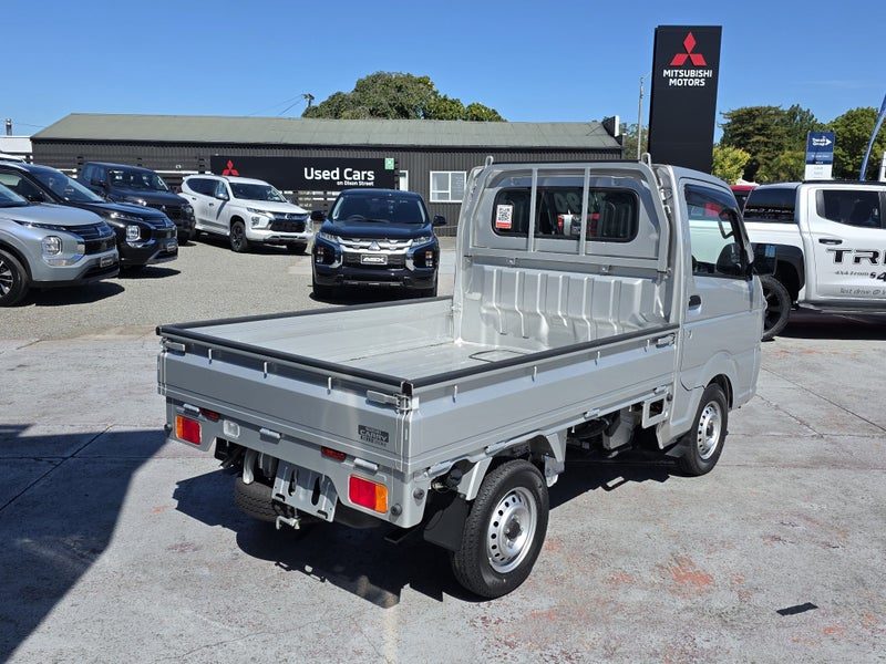 2023 Suzuki Carry Truck, photo 2