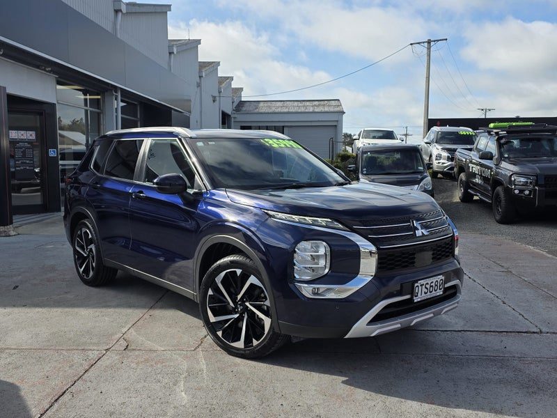 2024 Mitsubishi Outlander XLS 4WD
