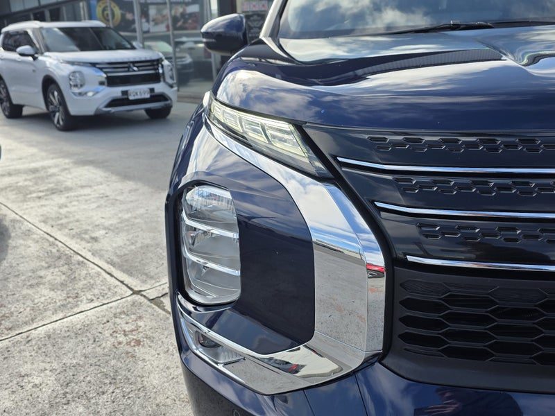 2024 Mitsubishi Outlander XLS 4WD, photo 2